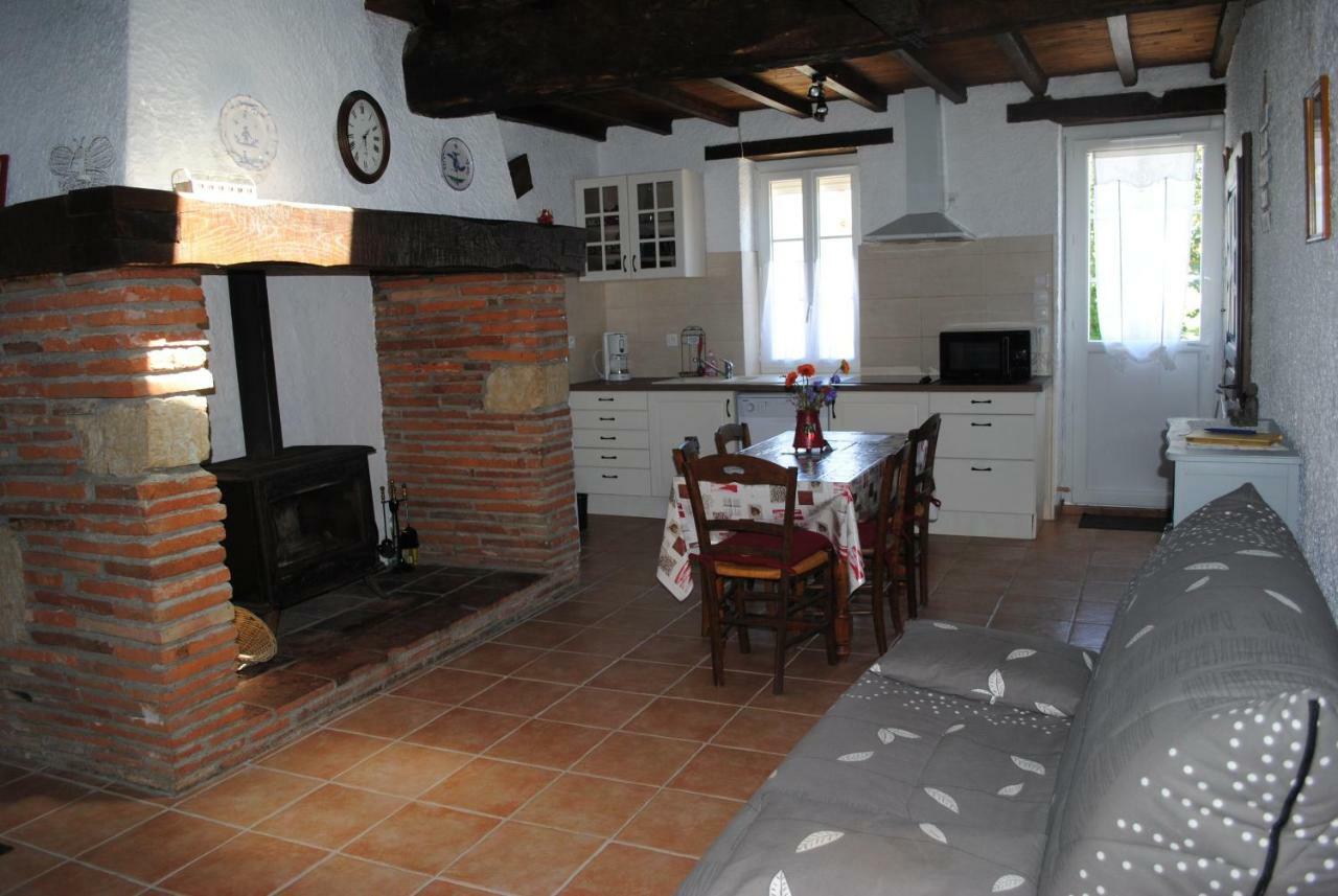 Gite D'En Pouillac Saint-Thomas  Екстер'єр фото